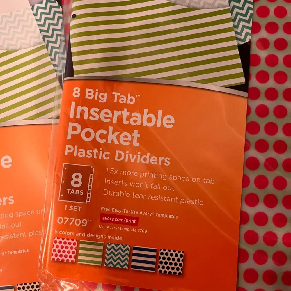 Big Tab Insertable Pocket Plastic Dividers by Avery (5 packs /8 divers per pack)